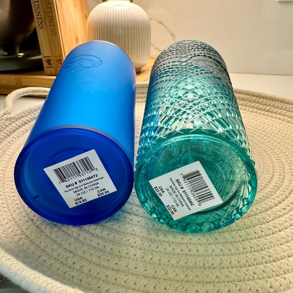 NEW STARBUCKS CUPS - Picture 4 of 4